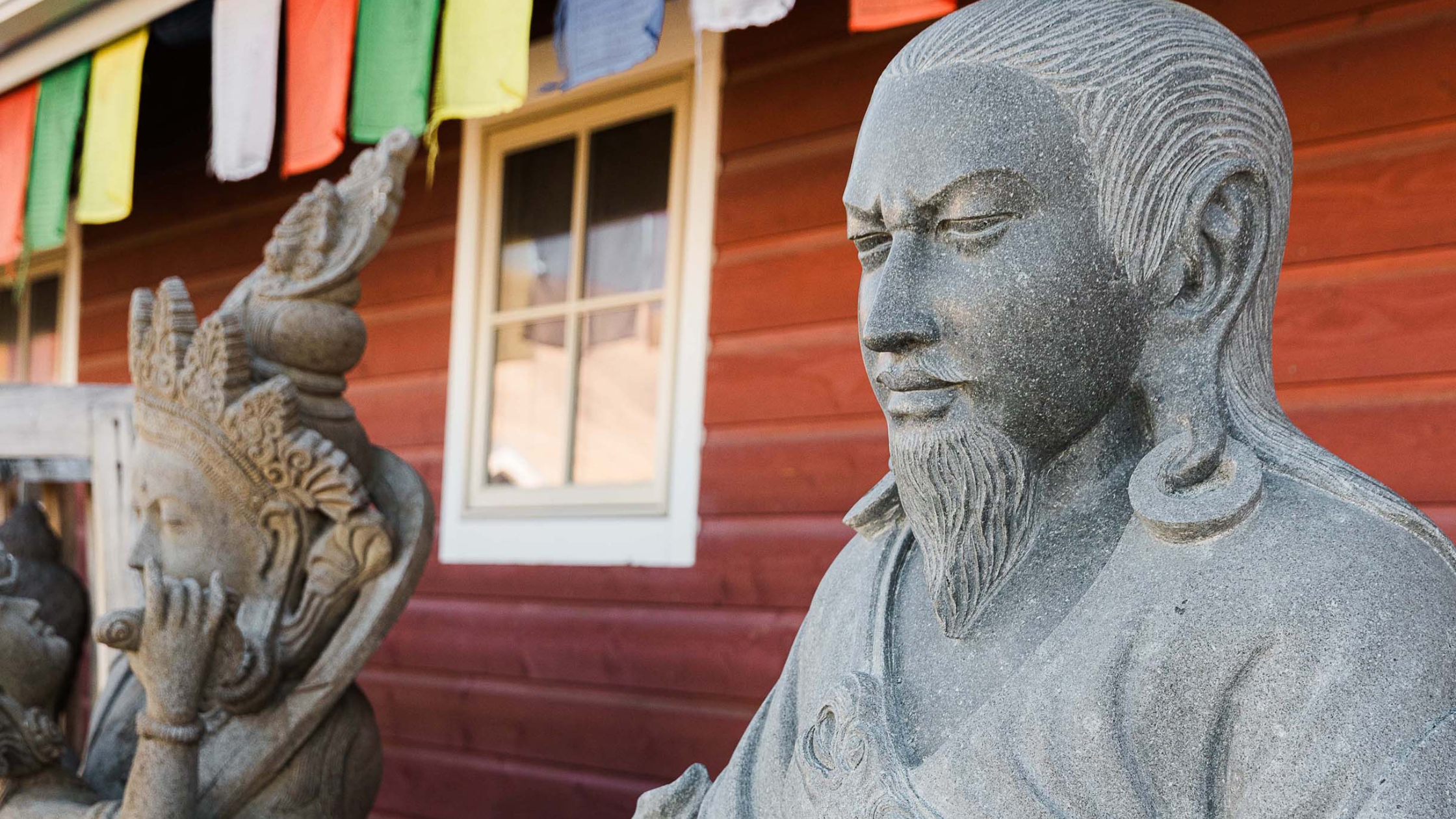 Practicing the Perfection of Wisdom