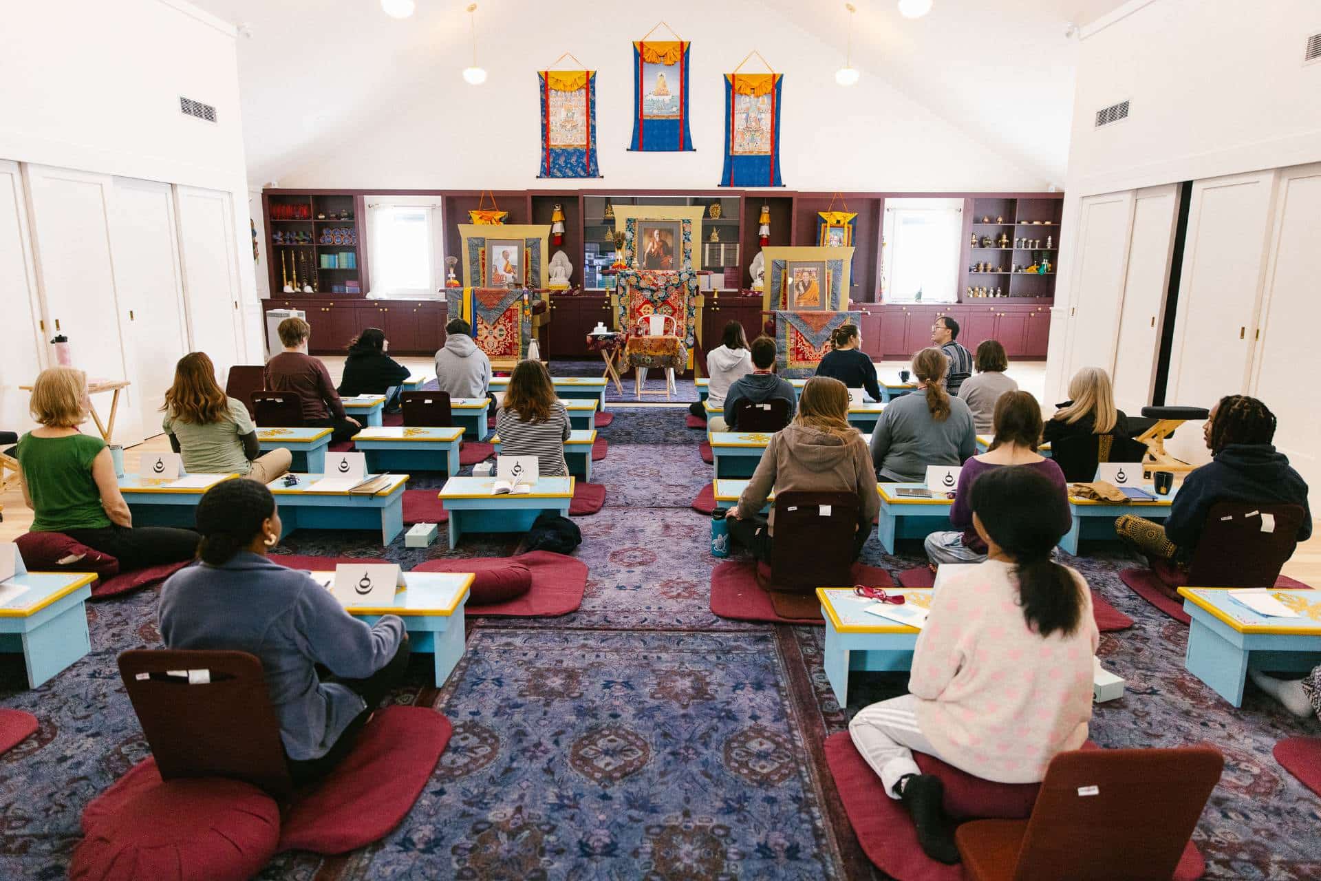 Weekend Retreats<br />
